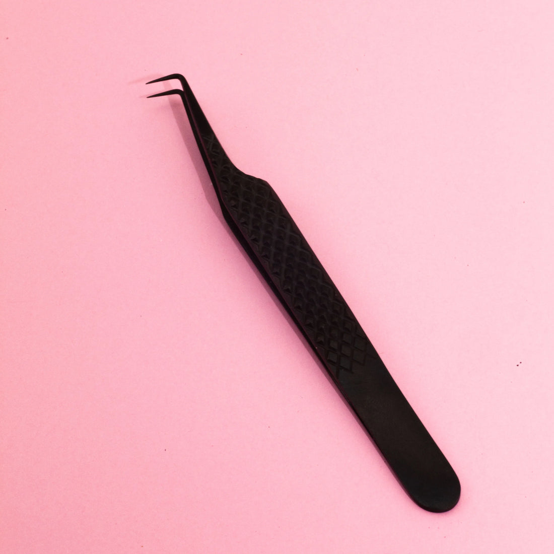 LS-04 80° volume tweezer（Black） for professional lash extension use