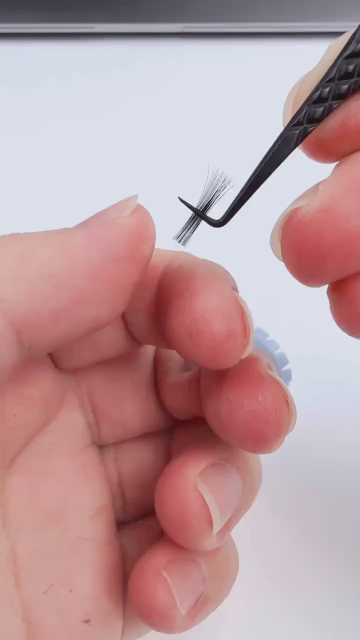 Cashmere mink volume lash